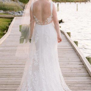 Anais Anette Mattea Wedding Dress